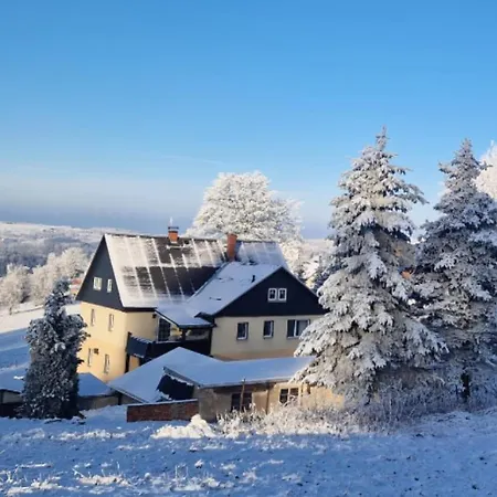 Reinhardt Steinhuebel شقة سيفن