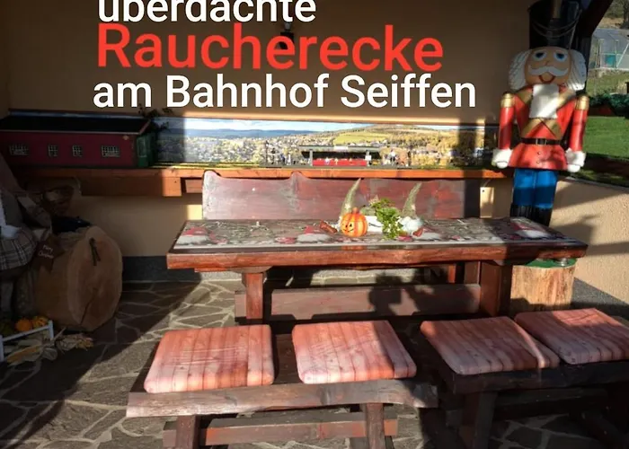 Reinhardt Steinhuebel * سيفن